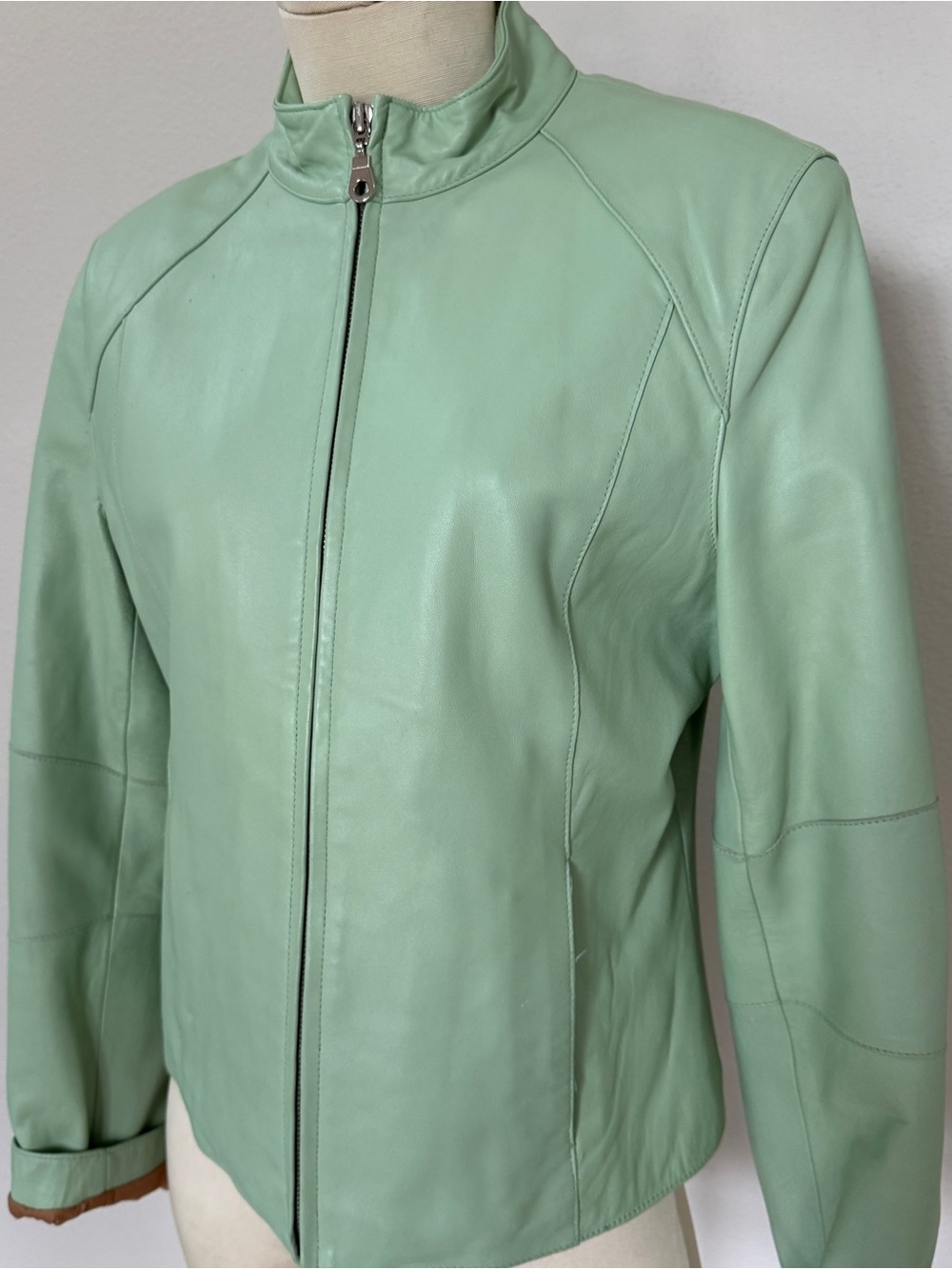 Vintage Wilson’s Leather Mint Green Jacket - Picture 7 of 11
